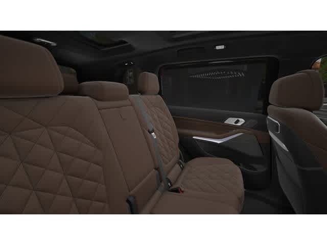 2027 BMW X7 xDrive40i Sports Activity Vehicle