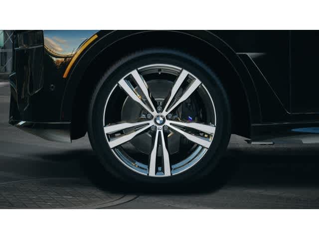 2027 BMW X7 xDrive40i Sports Activity Vehicle