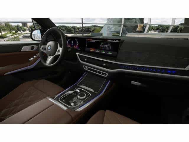2027 BMW X7 xDrive40i Sports Activity Vehicle