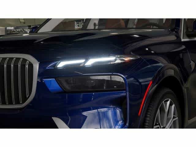 2026 BMW X7 xDrive40i Sports Activity Vehicle