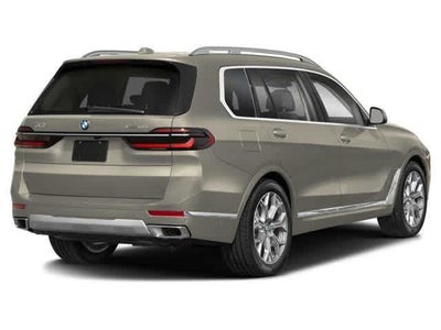 2026 BMW X7 xDrive40i Sports Activity Vehicle