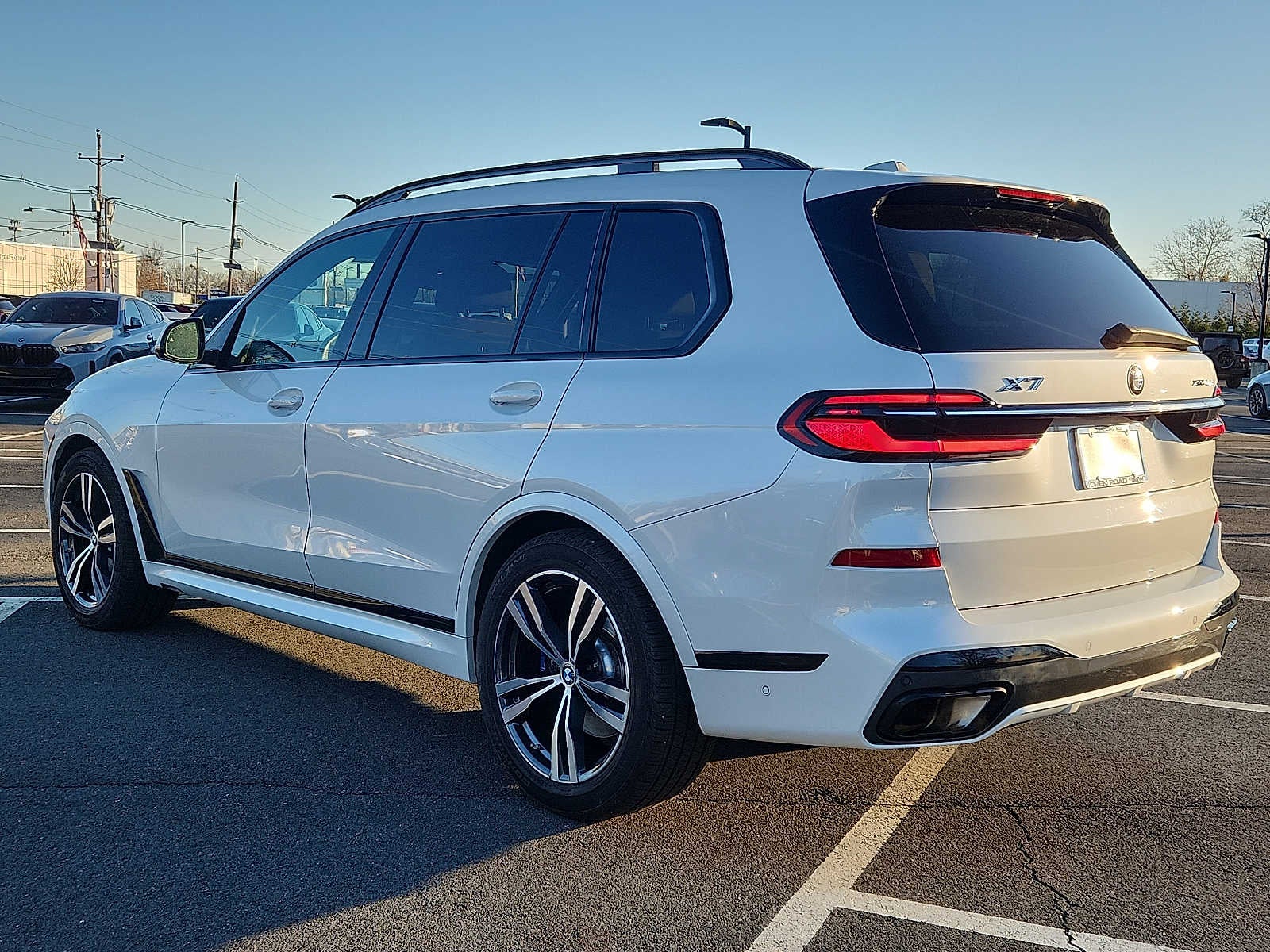 2023 BMW X7 xDrive40i Sports Activity Vehicle