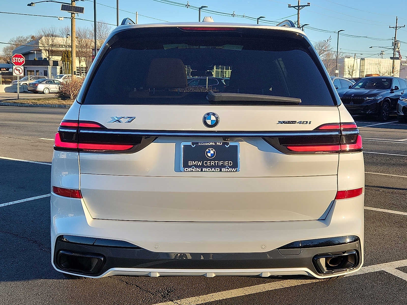 2023 BMW X7 xDrive40i Sports Activity Vehicle