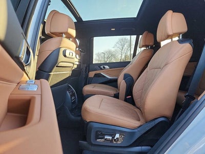 2023 BMW X7 xDrive40i Sports Activity Vehicle