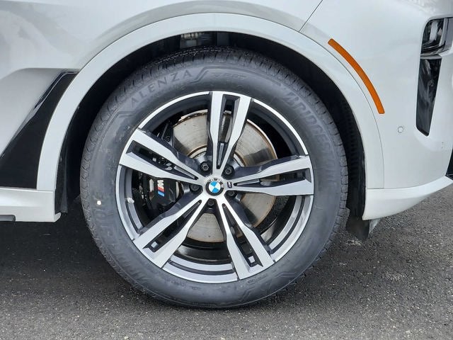 2024 BMW X7 xDrive40i Sports Activity Vehicle