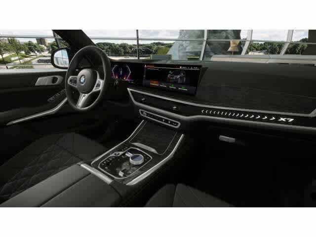 2026 BMW X7 xDrive40i Sports Activity Vehicle
