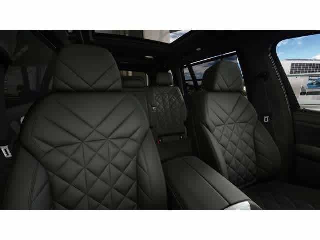 2026 BMW X7 xDrive40i Sports Activity Vehicle