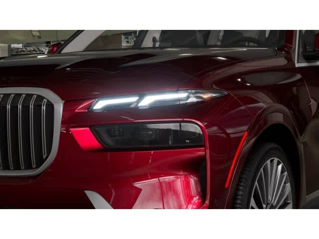 2026 BMW X7 xDrive40i Sports Activity Vehicle