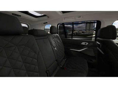 2026 BMW X7 xDrive40i Sports Activity Vehicle