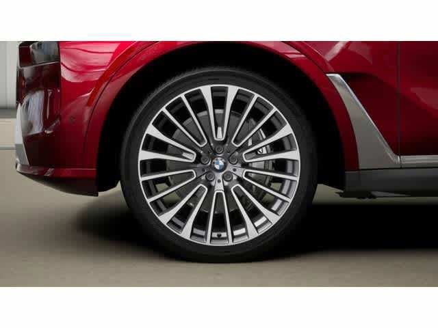 2026 BMW X7 xDrive40i Sports Activity Vehicle