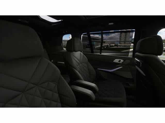 2027 BMW X7 xDrive40i Sports Activity Vehicle