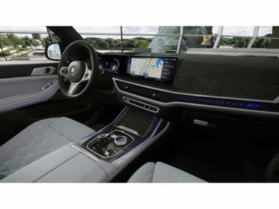 2027 BMW X7 xDrive40i Sports Activity Vehicle