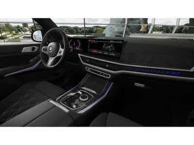 2027 BMW X7 xDrive40i Sports Activity Vehicle