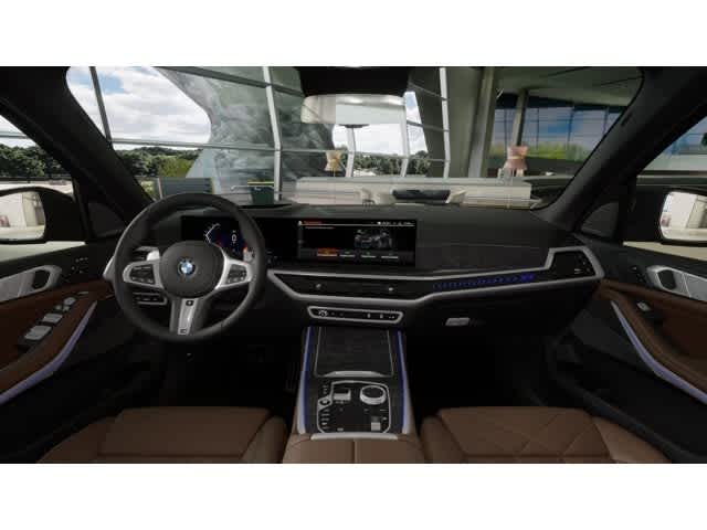 2027 BMW X7 xDrive40i Sports Activity Vehicle