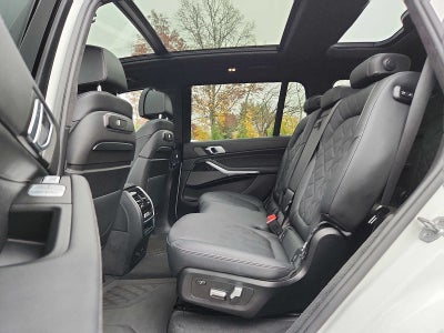 2024 BMW X7 xDrive40i Sports Activity Vehicle