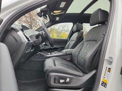 2024 BMW X7 xDrive40i Sports Activity Vehicle