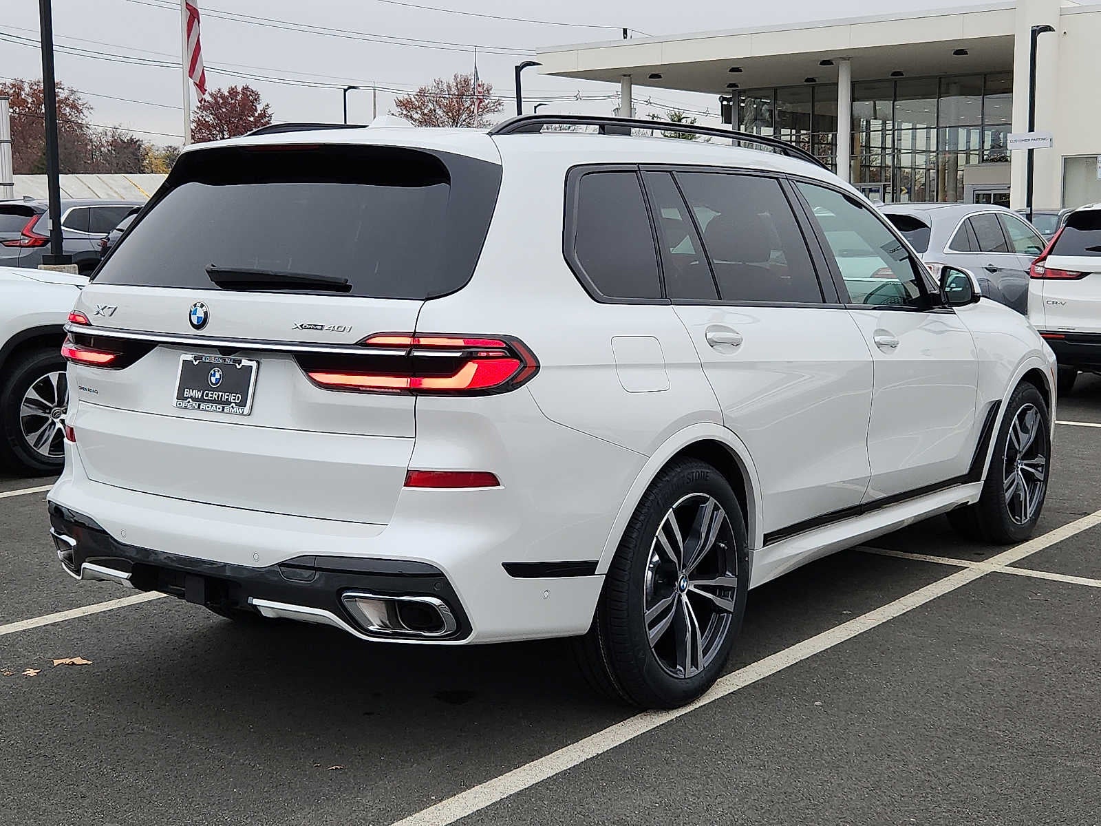 2024 BMW X7 xDrive40i Sports Activity Vehicle