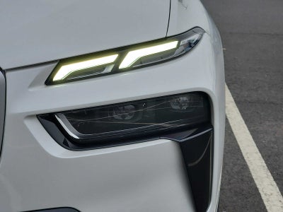 2024 BMW X7 xDrive40i Sports Activity Vehicle