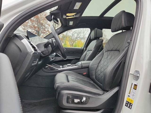 2024 BMW X7 xDrive40i Sports Activity Vehicle