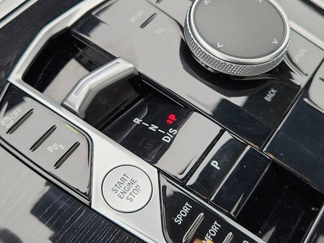 2024 BMW X7 xDrive40i Sports Activity Vehicle