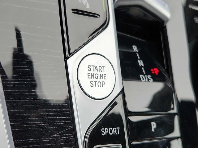 2024 BMW X7 xDrive40i Sports Activity Vehicle