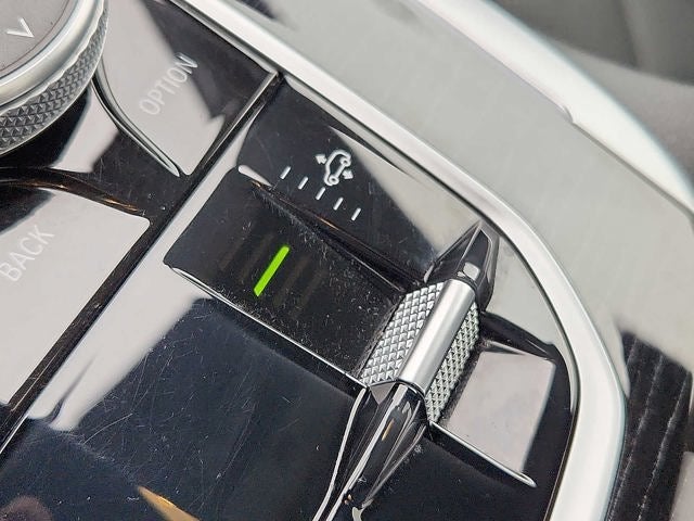 2024 BMW X7 xDrive40i Sports Activity Vehicle