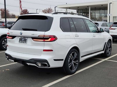 2024 BMW X7 xDrive40i Sports Activity Vehicle