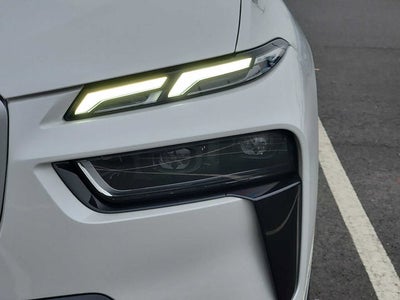 2024 BMW X7 xDrive40i Sports Activity Vehicle