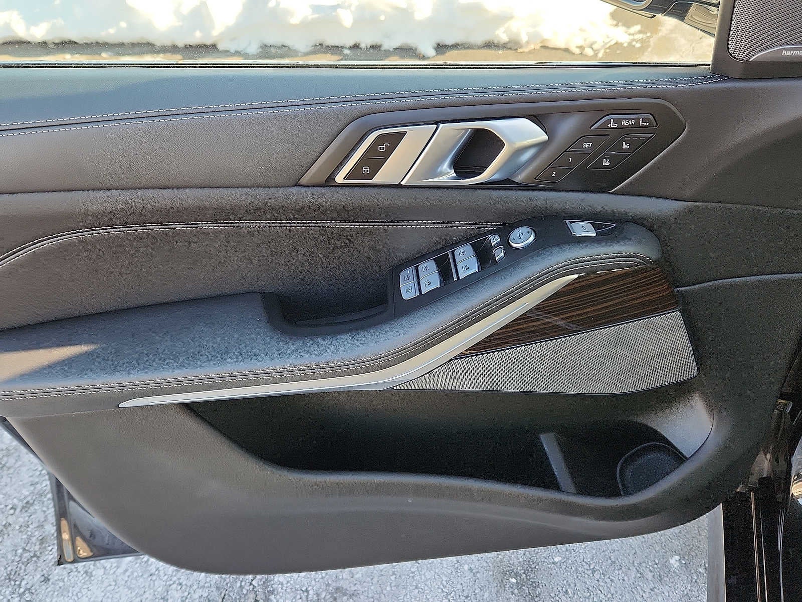 2024 BMW X7 xDrive40i Sports Activity Vehicle