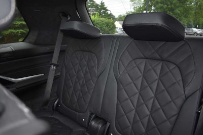 2024 BMW X7 xDrive40i Sports Activity Vehicle