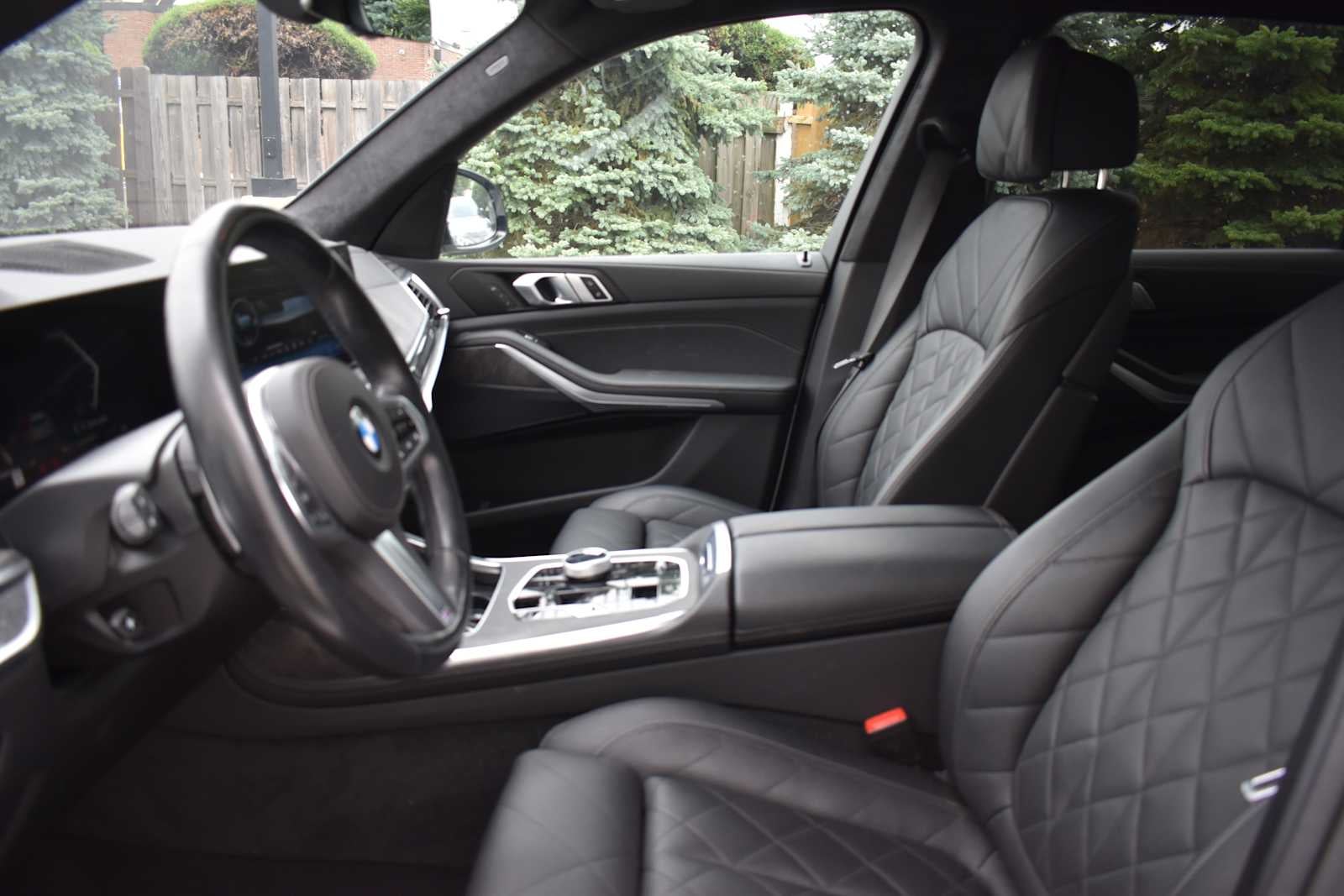 2024 BMW X7 xDrive40i Sports Activity Vehicle