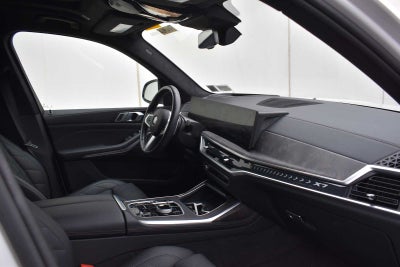 2024 BMW X7 xDrive40i Sports Activity Vehicle