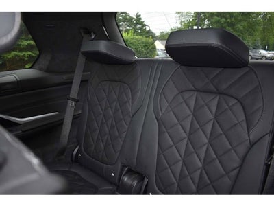 2024 BMW X7 xDrive40i Sports Activity Vehicle