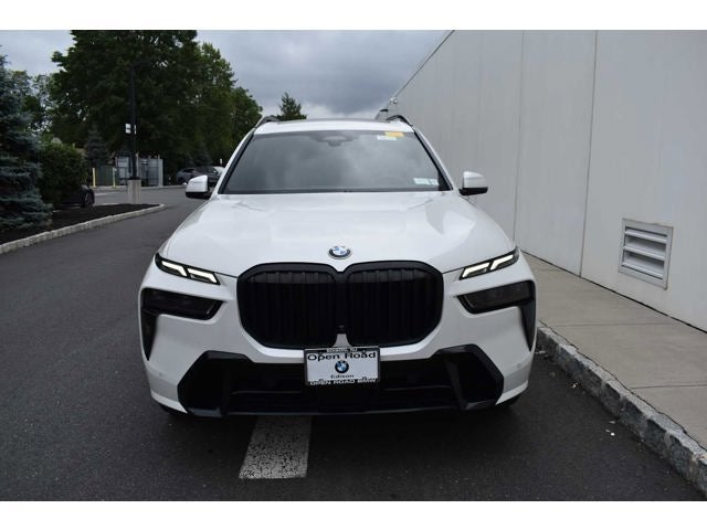 2024 BMW X7 xDrive40i Sports Activity Vehicle