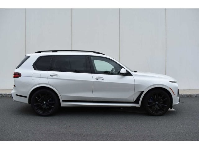 2024 BMW X7 xDrive40i Sports Activity Vehicle