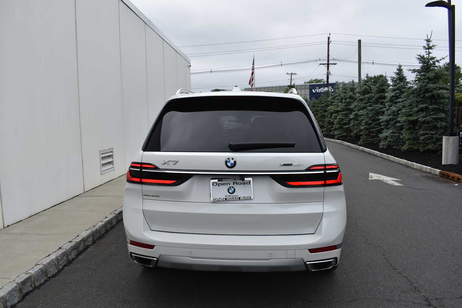 2024 BMW X7 xDrive40i Sports Activity Vehicle