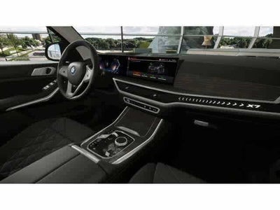 2026 BMW X7 xDrive40i Sports Activity Vehicle