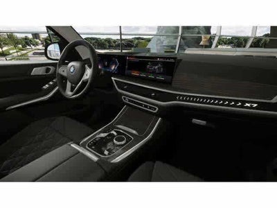 2026 BMW X7 xDrive40i Sports Activity Vehicle