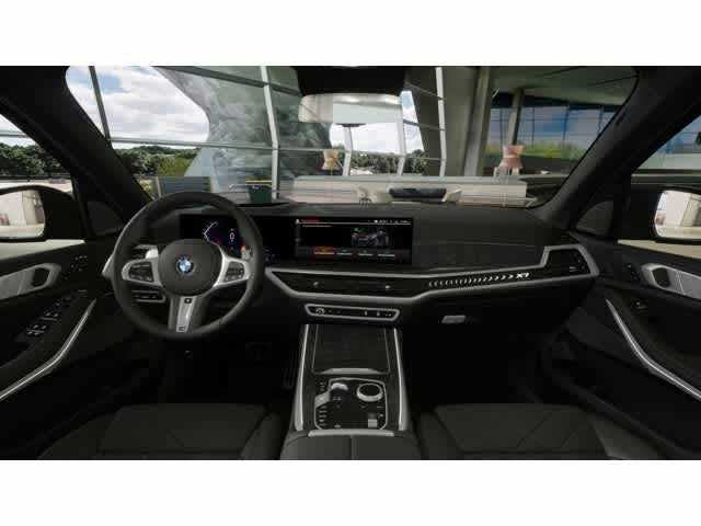 2026 BMW X7 xDrive40i Sports Activity Vehicle