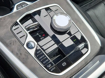 2023 BMW X7 xDrive40i Sports Activity Vehicle