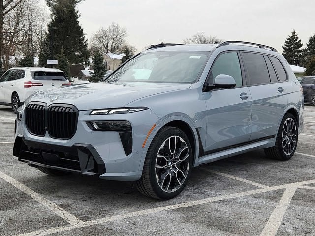 2023 BMW X7 xDrive40i Sports Activity Vehicle