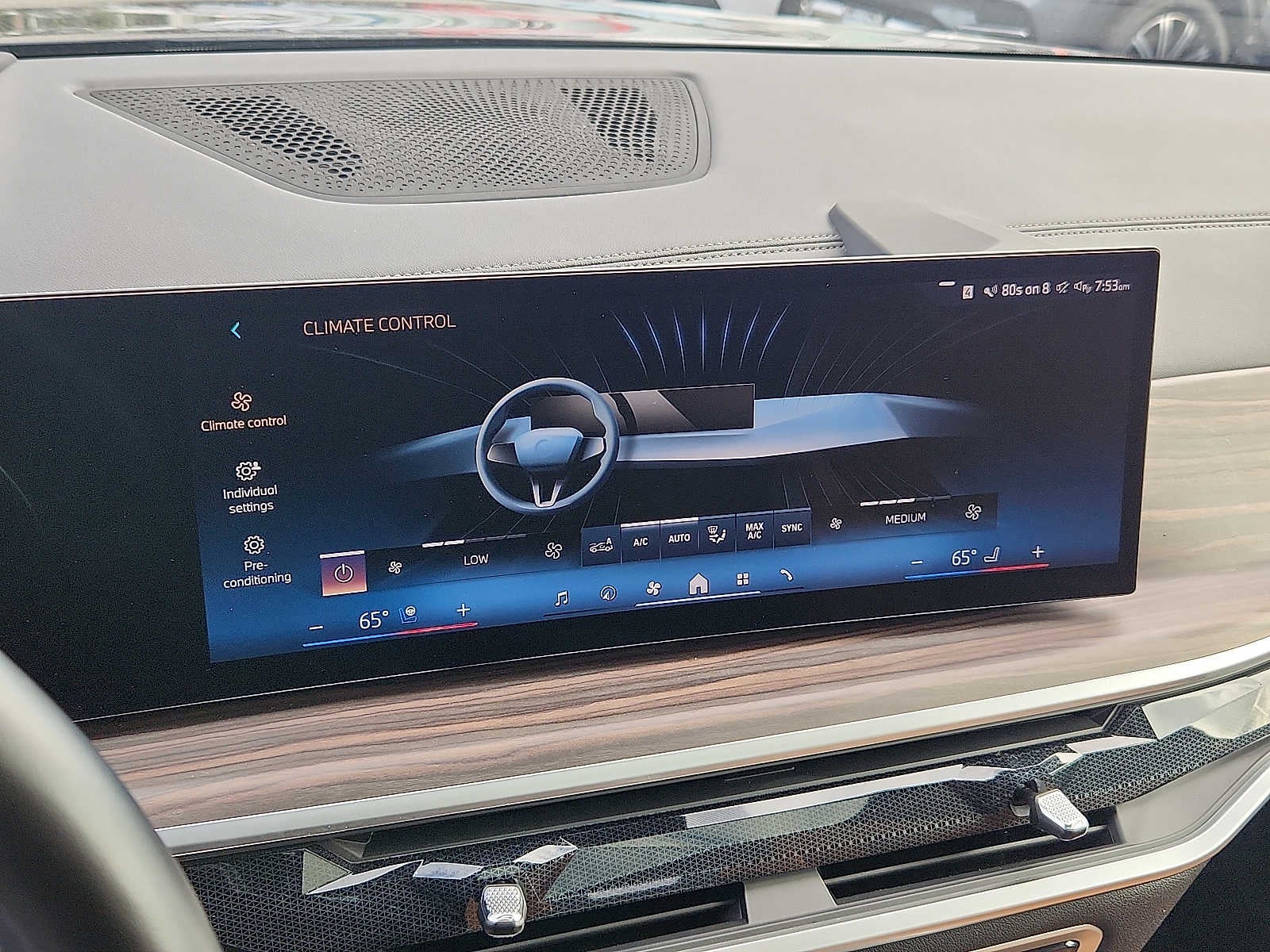 2024 BMW X7 xDrive40i Sports Activity Vehicle