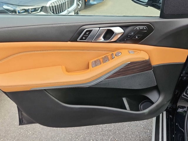 2024 BMW X7 xDrive40i Sports Activity Vehicle