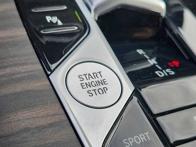 2024 BMW X7 xDrive40i Sports Activity Vehicle