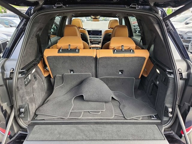 2024 BMW X7 xDrive40i Sports Activity Vehicle