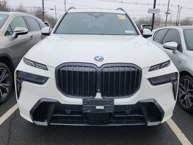 2024 BMW X7 xDrive40i Sports Activity Vehicle