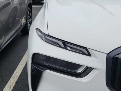 2024 BMW X7 xDrive40i Sports Activity Vehicle