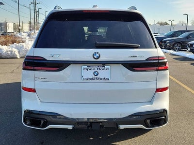 2024 BMW X7 xDrive40i Sports Activity Vehicle