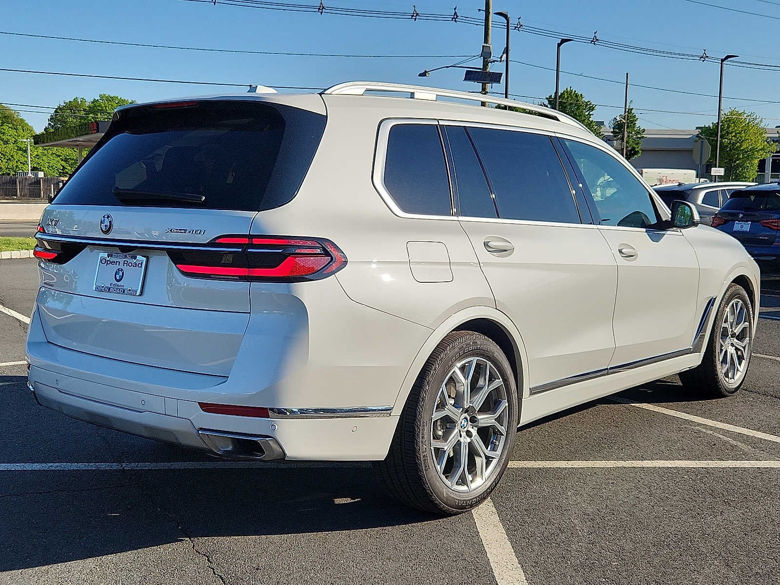 2024 BMW X7 xDrive40i Sports Activity Vehicle