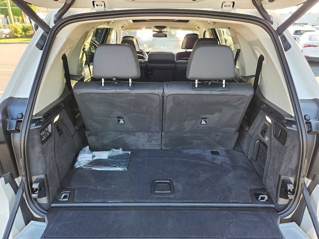2024 BMW X7 xDrive40i Sports Activity Vehicle
